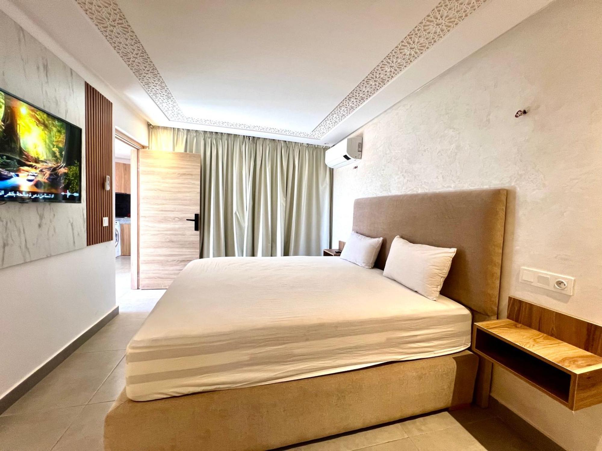 Sabor Aparts Jawharat Al Atlas -only Family Apartment *